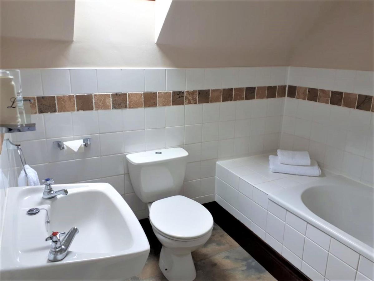 Corsewall Arms Guest House Странрер Екстериор снимка