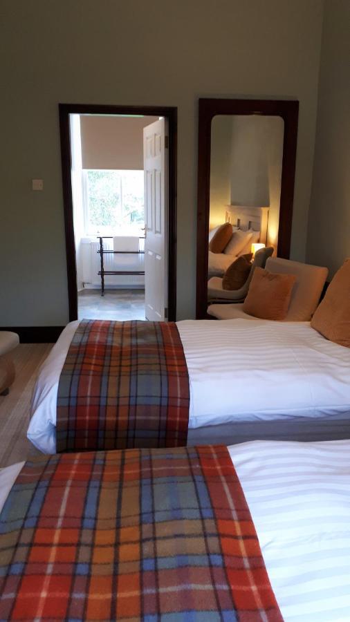 Corsewall Arms Guest House Странрер Екстериор снимка